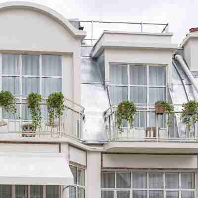 9Confidentiel Hotel Exterior