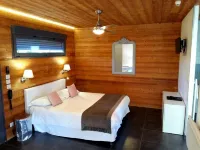 Bio-Motel Hotels in Perouges
