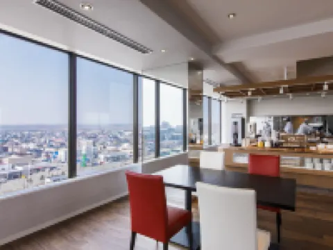 新苫小牧王子飯店 和 苫小牧市酒店