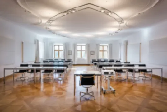 克洛施特爾席昂酒店 特勞恩羅伊特酒店