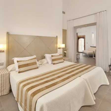 Bennoc Petit Hotel - Only Adults