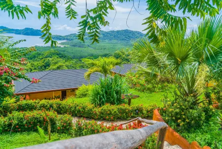 Eco Boutique Hotel Vista Las Islas Reserva Natural Отели в г. Pochote