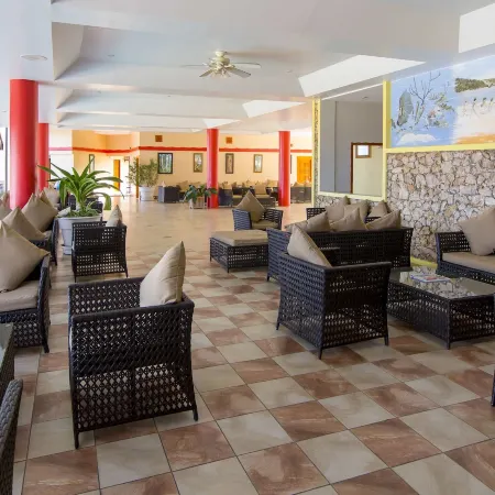 Grafton Beach Resort