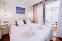 Petit Hotel 5 Fars