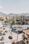 Best House Town View Apartment