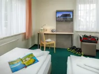 Hotel & Gasthaus Zum Eichenkranz Hotels in Luckenwalde