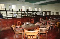Bulawayo Club - bar