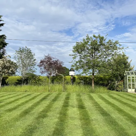 Orchard Side Bed and Breakfast