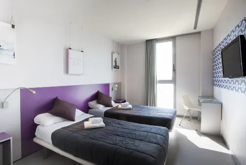 Twentytu Hostel Barcelona - Twentytu 호스텔 바르셀로나 - 호스텔
