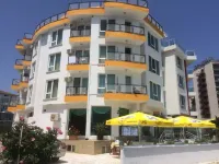 Elite Family Hotel Hotels near Лунапарк