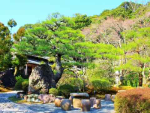 료칸 야마자키 금각사 주변 호텔