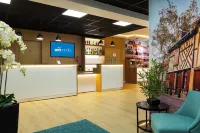 Brit Hotel Confort Amiens Hotels in Boves
