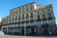 Garibaldi 136 Hotel a Pianura