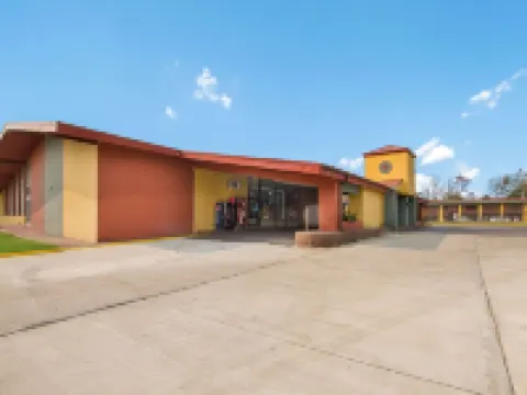 埃文斯維爾伊克諾旅館 埃文斯維爾酒店