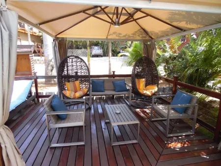 Tree Top Village Urban Glamping Отели в г. Сент-Люсия