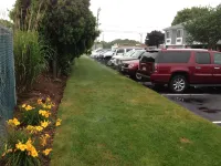 Ambassador Inn and Suites - parking