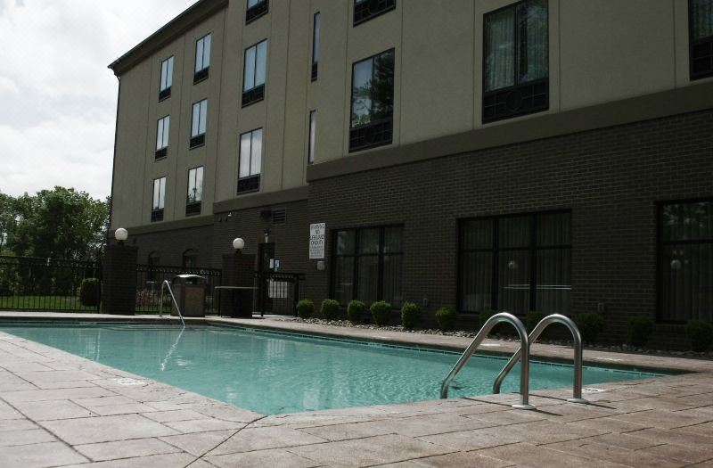 Holiday Inn Express & Suites Cleveland Northwest by IHG photo 4
