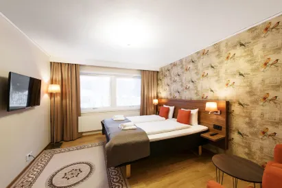 Spis Hotell Naran