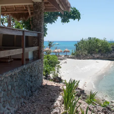 Tepanee Beach Resort