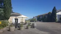 Pey la Tour - Logis Hôtels & Restaurant Hotels in Montussan