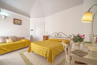 Hotel la Casa Sul Mare فنادق في بروسيدا