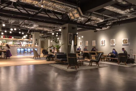 Zedwell Piccadilly Circus Отели рядом с достопримечательностью «The London Theatre»