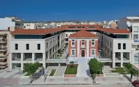 Trianon Luxury Apartments & Suites