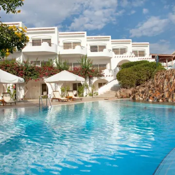 JAZ Elite Palace – Adults Friendly 16 Years Plus Отели рядом с достопримечательностью «Мечеть Аль-Сахаба»