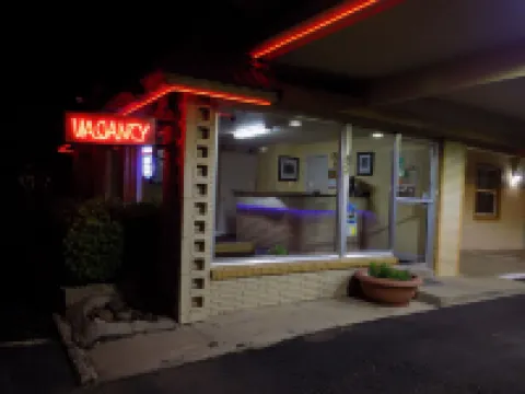 Budget Inn Hotels in 