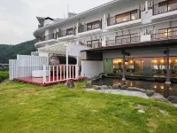 Il Azzurri Hotel a Nishiizu