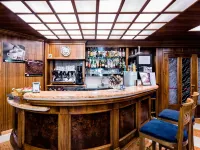 盧克雷齊婭波吉亞酒店 費拉拉酒店