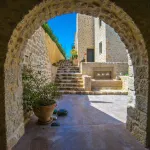 Alistos Hotel