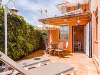 Small Luxury Apartments Pool and Sea View - Stella Del Mare Hotels in Fontane Bianche