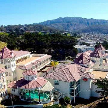 Pacifica Beach Hotel