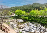 Camp Jirisan Parkview Hotels in Gurye-gun