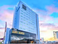 NH Puebla Finsa Hotels near Finsa