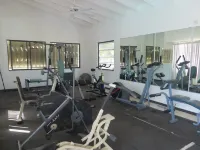 Allamanda Beach Hotel - gimnasio