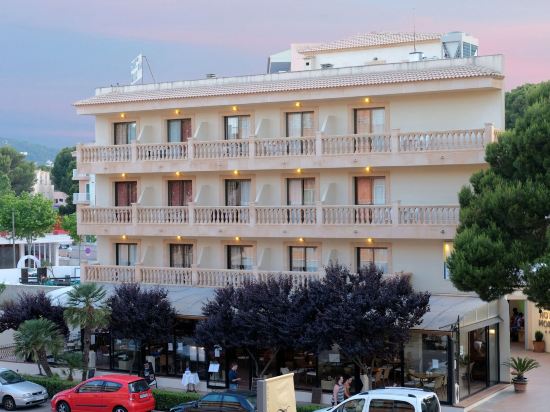 Bell Port Hotel