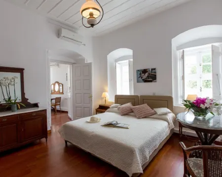 Hotel Miranda Hotels in Hydra