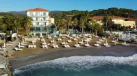 Hotel Caravelle Thalasso & Wellness فنادق في سان بارتولوميو آل ماري