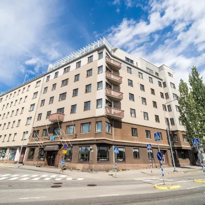 Summer Hotel Tott Hotels near Olavinlinna
