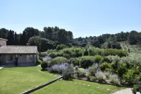 Mas de l Oulivie Hotels in Les Baux-de-Provence