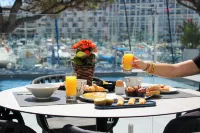 The Originals Boutique Hôtel Neptune Montpellier Sud - Airport Shuttle