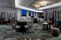 Renaissance Mobile Riverview Plaza Hotel
