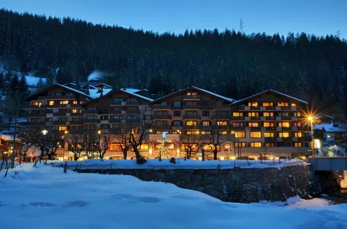 Silvretta Parkhotel AG - Parkplatz