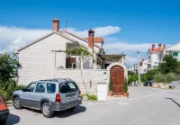 Apartments Veve Hotels in Postire