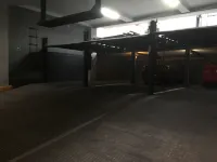 Hotel Block Suites - ที่มีที่จอดรถ
