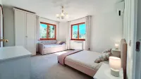 Hill Palace Villa, Private Pool, Sea View, Full Privacy, Easy Accessible by Car