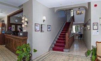 The Colony Hotel