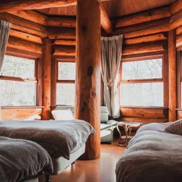 Hakuba Pension & Log Hotel Meteor